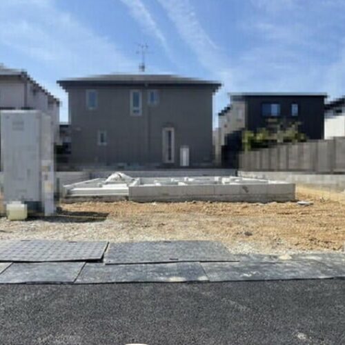 兵庫県三木市緑が丘町中1丁目