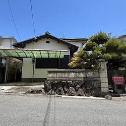 兵庫県三木市志染町東自由が丘2丁目